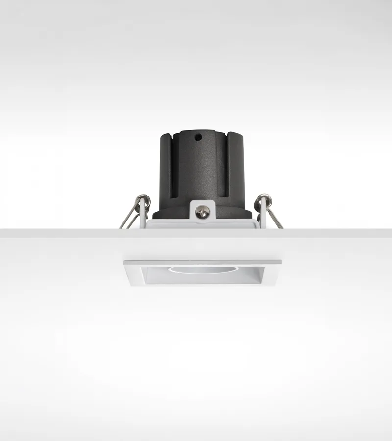 Múltiplo 6W aro multidireccionable cuadrado Blanco